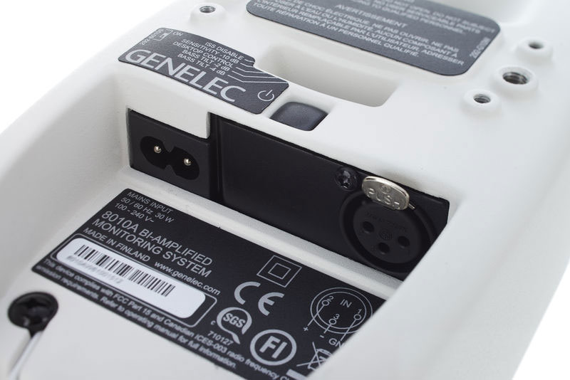 Genelec 8010AW Активный студийный монитор2
