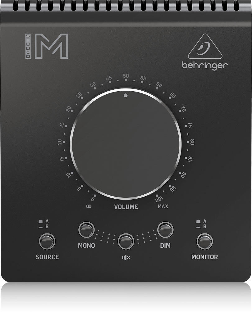 Behringer STUDIO M3